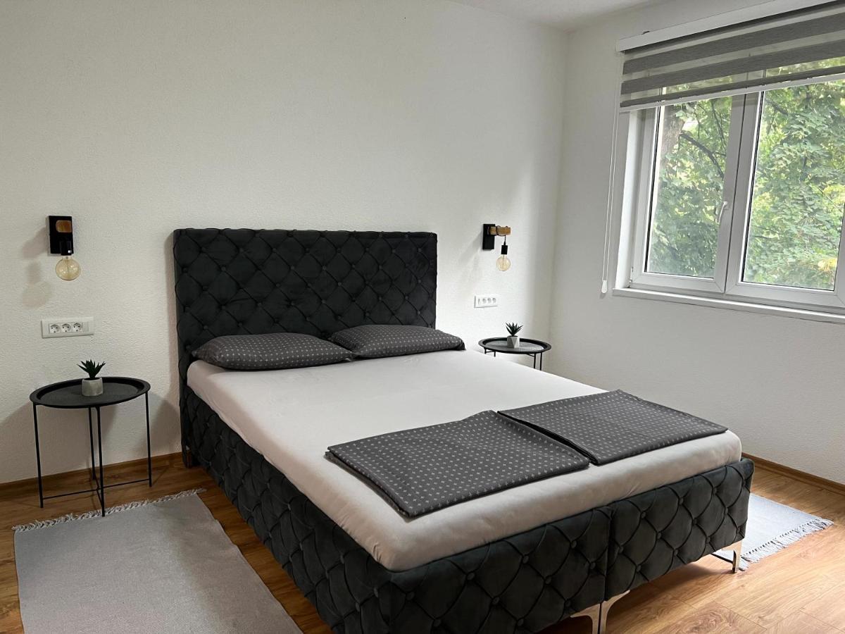 Apartment Vils Promenade Сараєво Екстер'єр фото